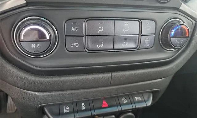 Trailblazer 2.8 Prem...