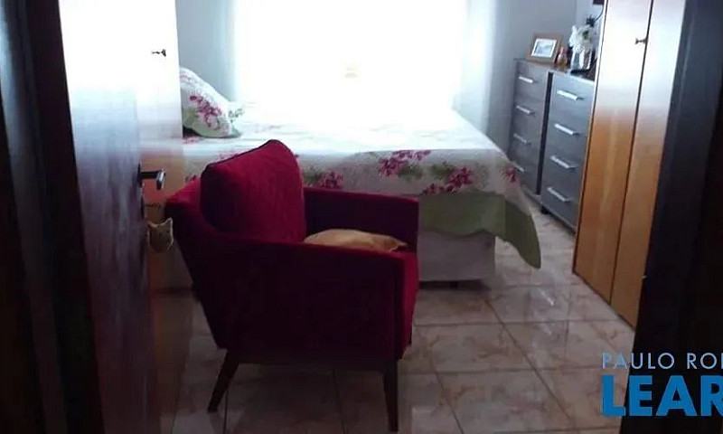 Casa Assobradada - M...