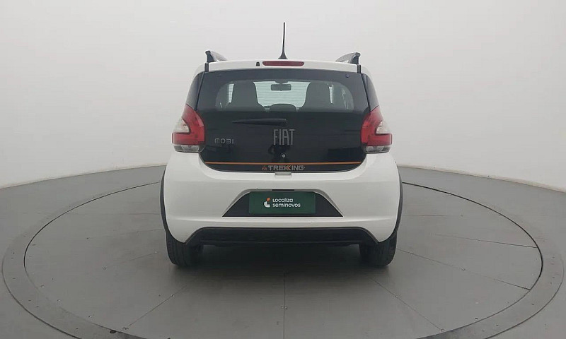 Fiat Mobi Trekking 1...