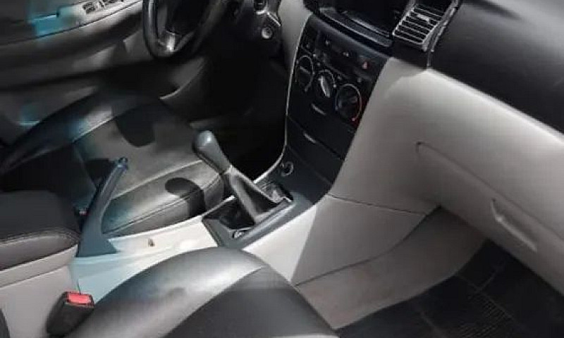 Toyota Corolla Xli 1...