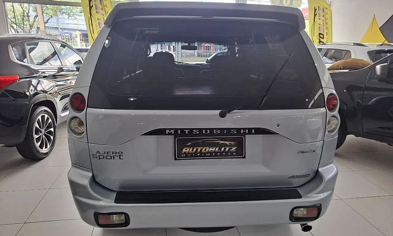 Mitsubishi Pajero Sp...