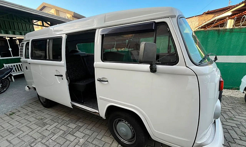 Volkswagen Kombi Sta...