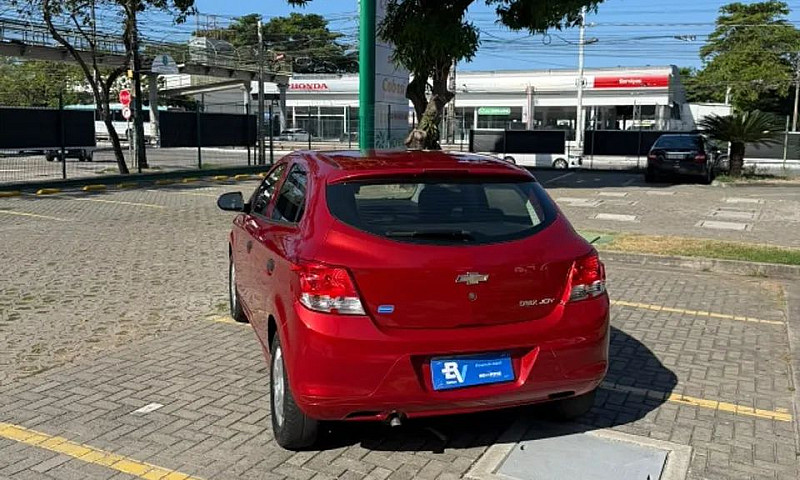 Chevrolet Onix Joy H...