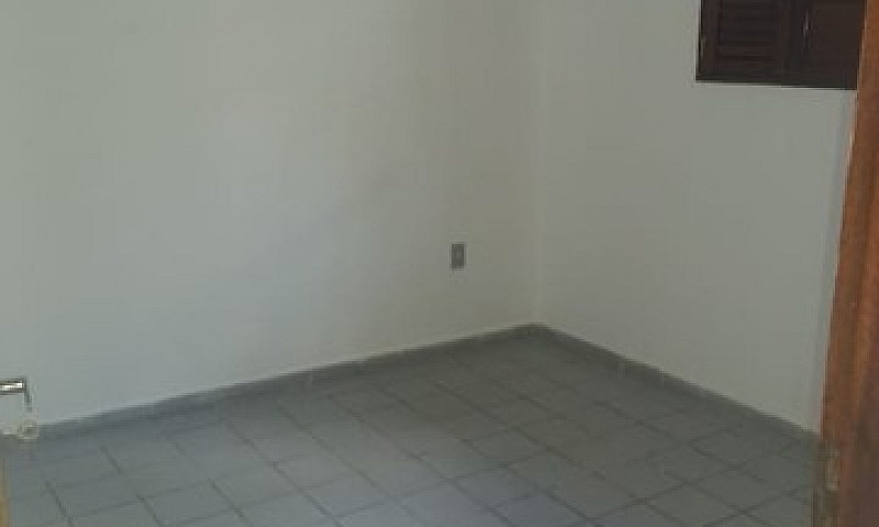 Excelente Casa Com 3...