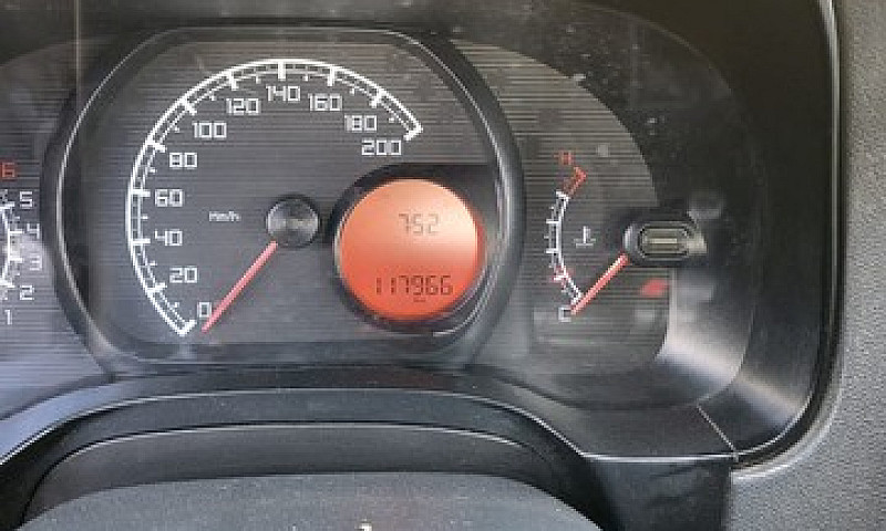 Fiat Strada Working...