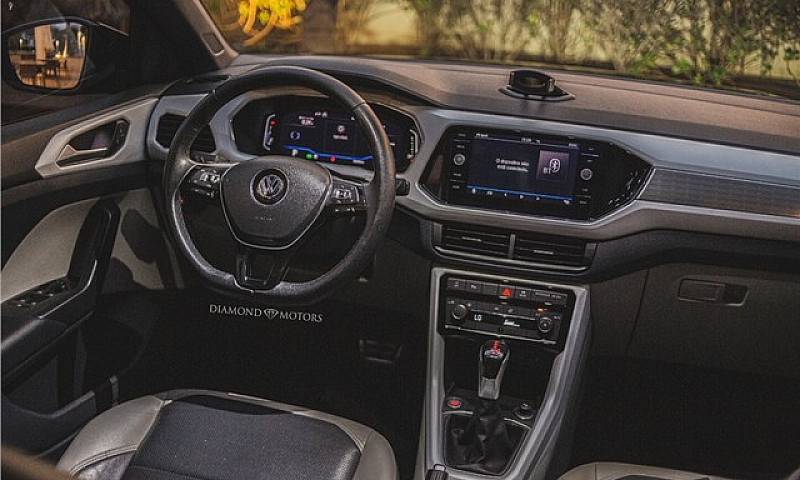 Volkswagen T-Cross 2...