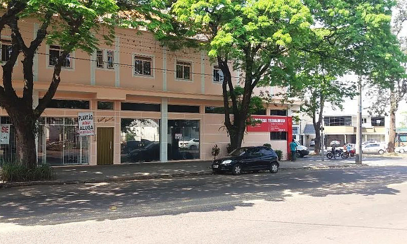 Kitnet - Av Monteiro...