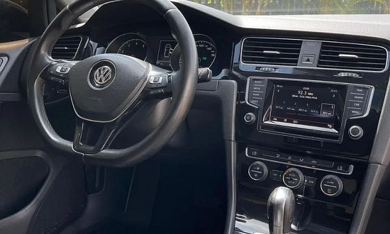 Volkswagen Golf High...