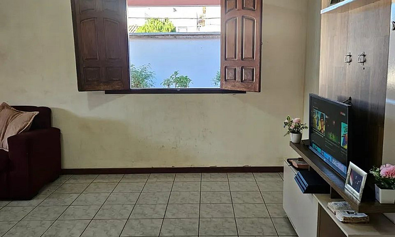 Casa Residencial Em ...
