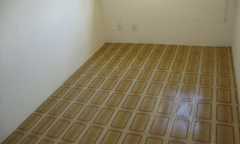 Alugo Aldeia Das Ped...