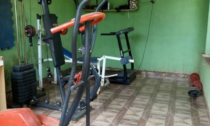 Alugo Casa 4 Qartos ...