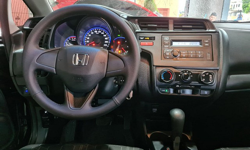 Honda Fit Dx Cvt 201...