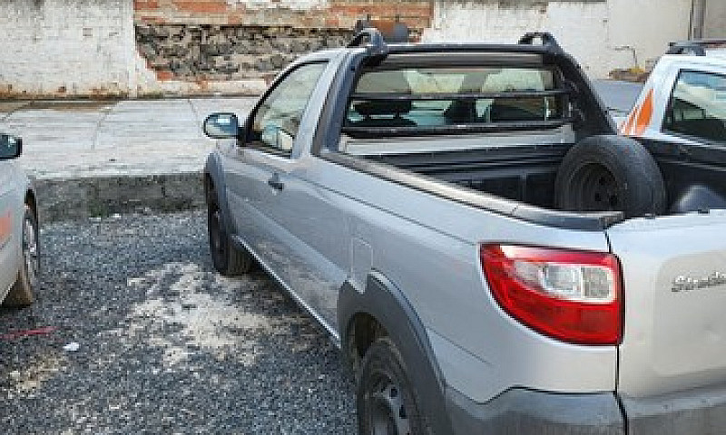 Fiat Strada Working...