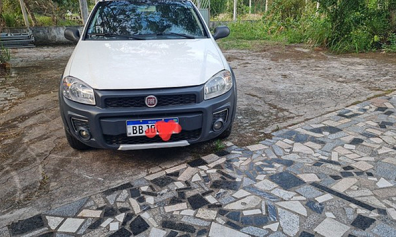 Fiat Strada 17...