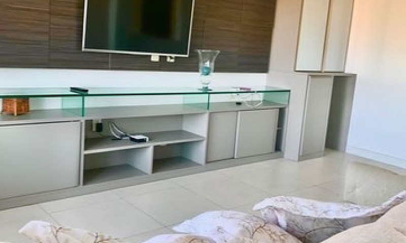 Casa 4 Quartos 3 Suí...