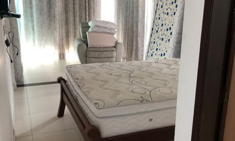 Casa 4 Quartos 3 Suí...