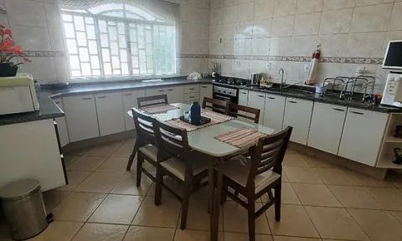 Casa De Condomínio 4...
