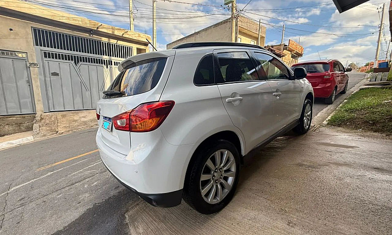 Mitsubishi Asx 2.0 1...