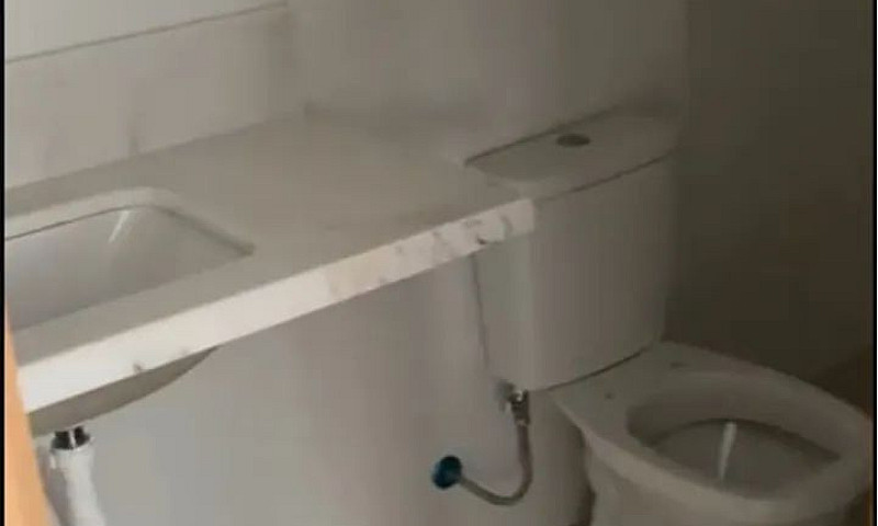 Apartamento E 2 Loja...