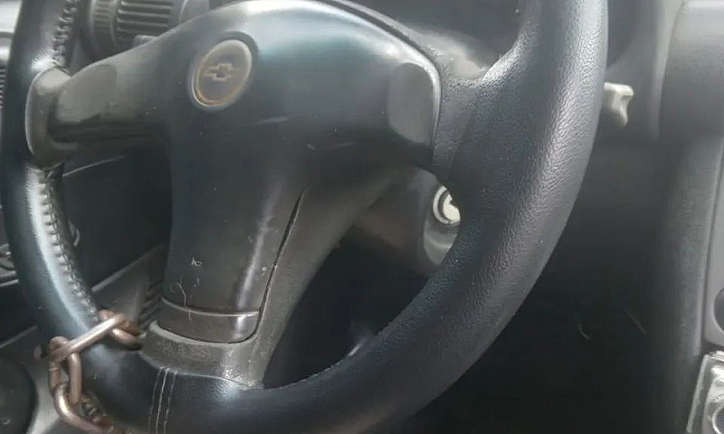 Chevrolet Corsa Sed ...