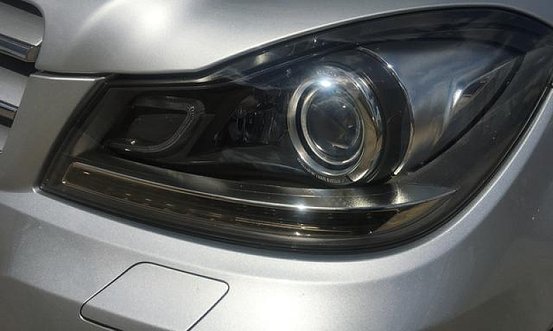 Mercedes C180...