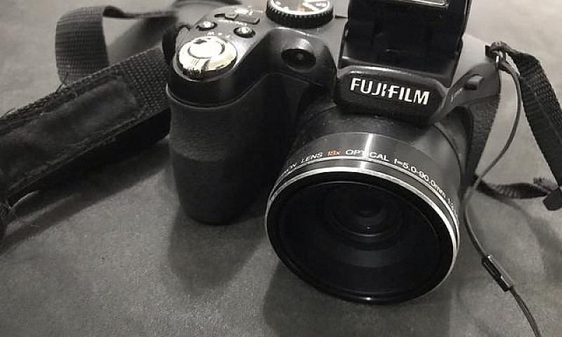 Câmera Fujifilm Fine...