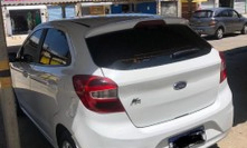 Ford Ka...