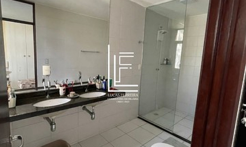 Casa Charmosa Com 4 ...