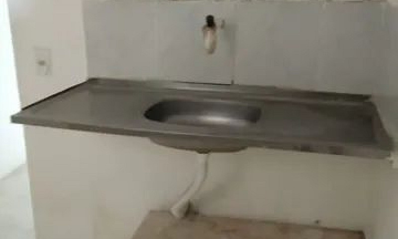 Kitnet Para Alugar...