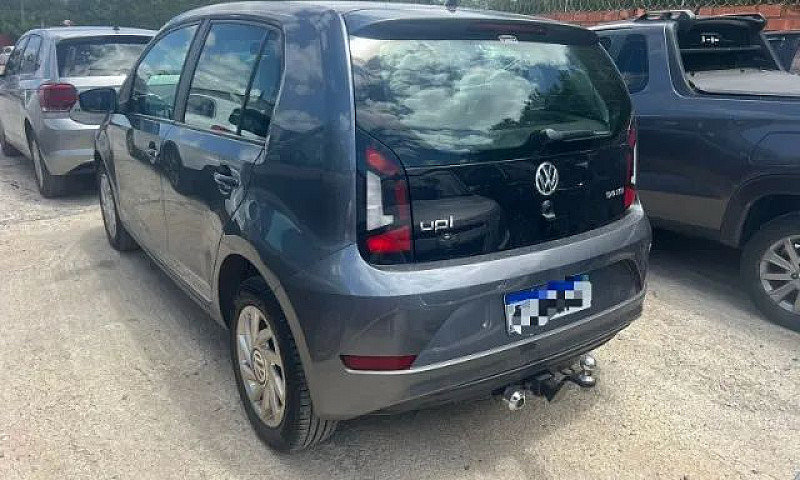 Volkswagen Up! Conne...
