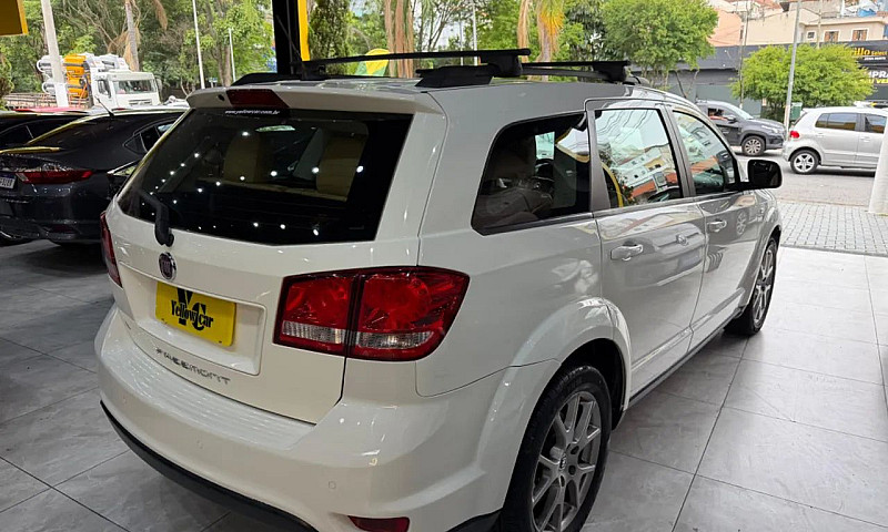Fiat Freemont 2.4 16...