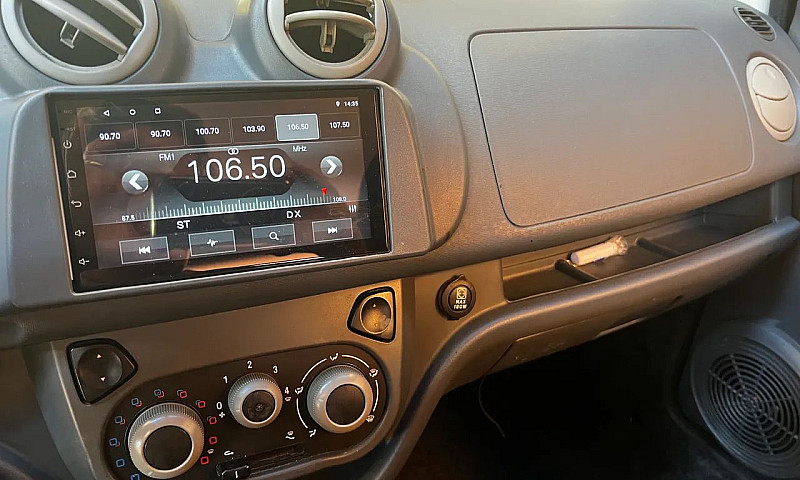 Fiat Uno Vivace Cele...