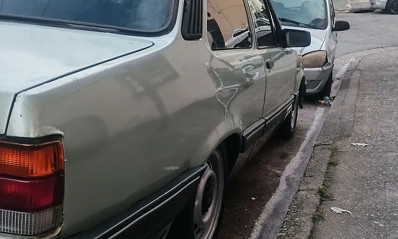 Chevrolet Chevette L...