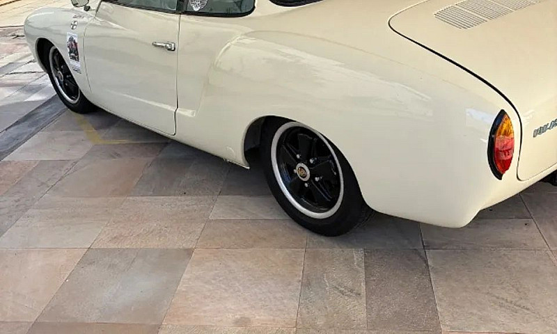 Volkswagen Karmann-G...