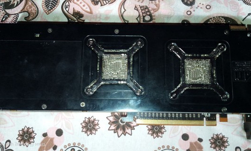 Placa De Video Sapph...