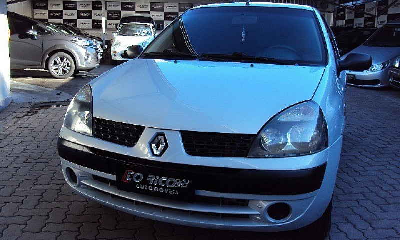 Clio Hatch 1.0 8 Vál...