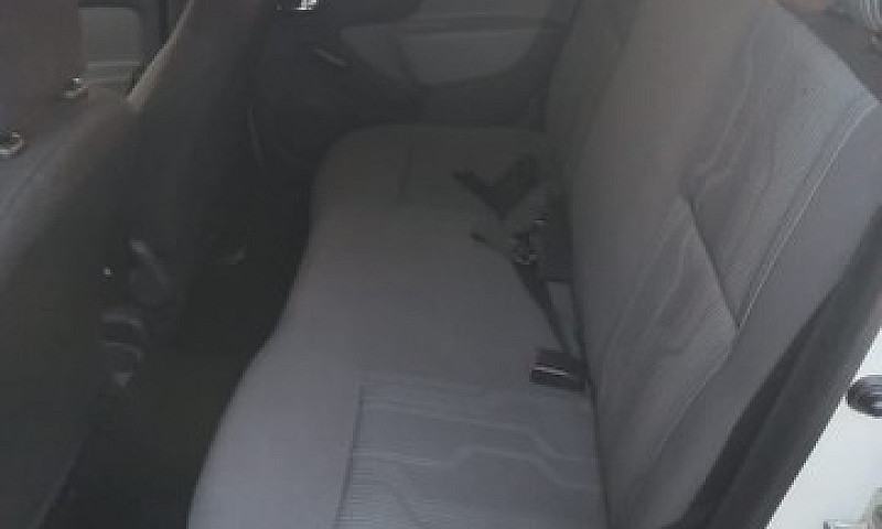 Renault Logan 1.6 ...