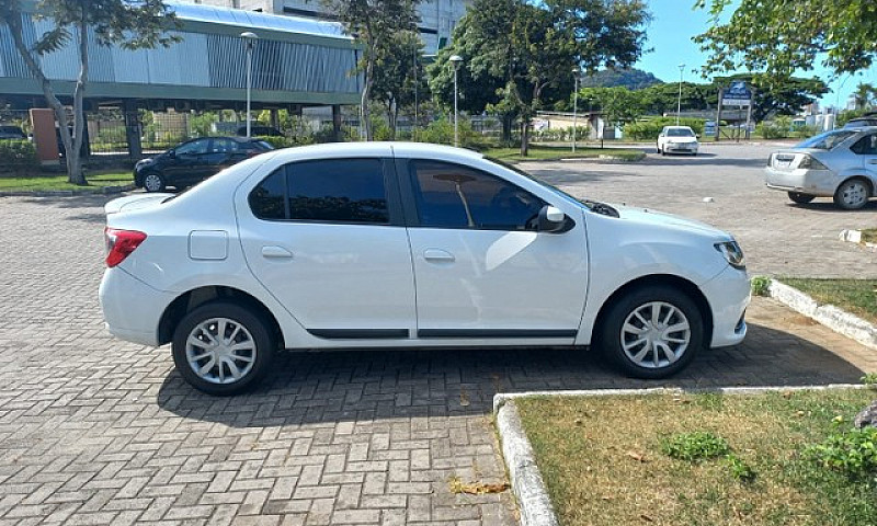 Renault Logan 1.6 ...