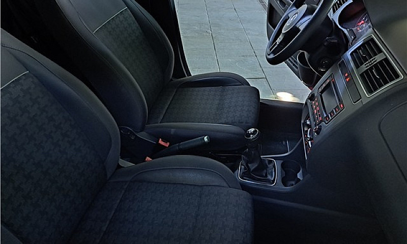 Volkswagen Fox 2015 ...