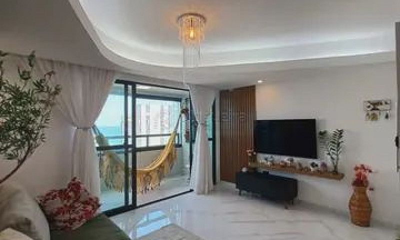 Apartamento / Padrão...