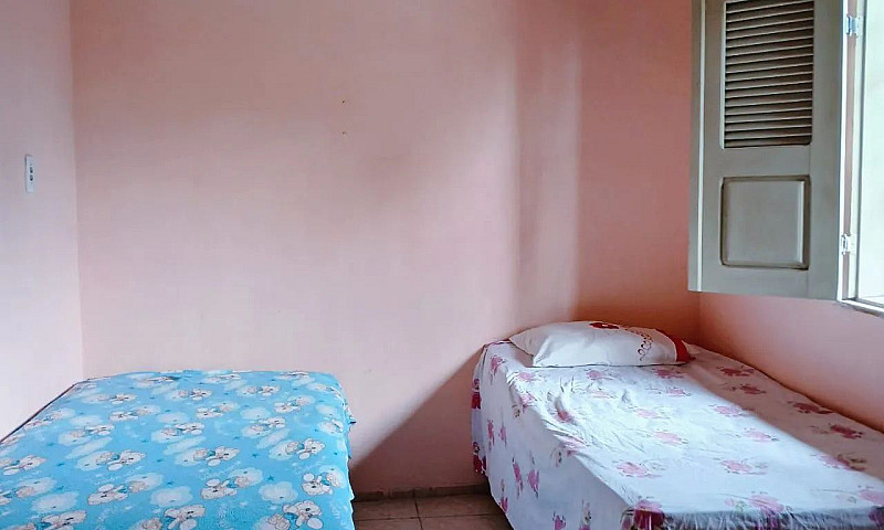 Vendo Esta Casa Bem ...