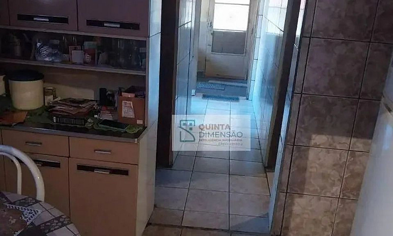 Casa Com 2 Dormitóri...