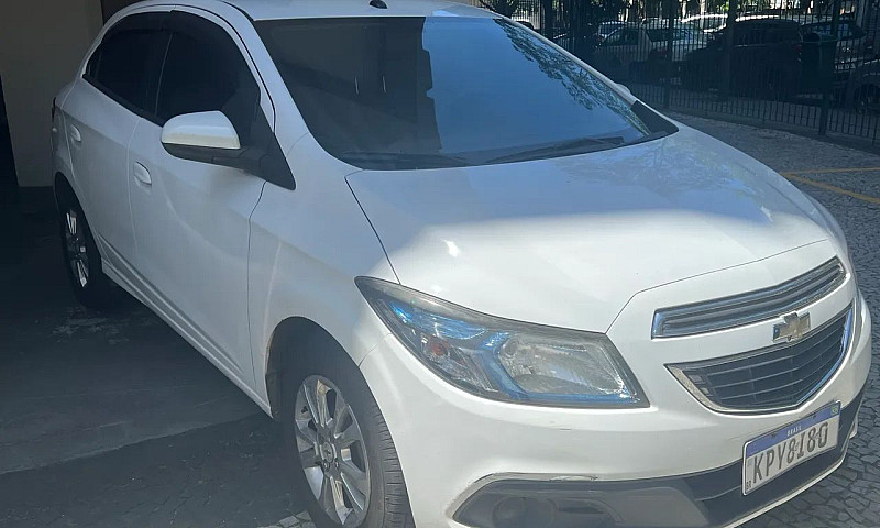 Chevrolet Onix Hatch...