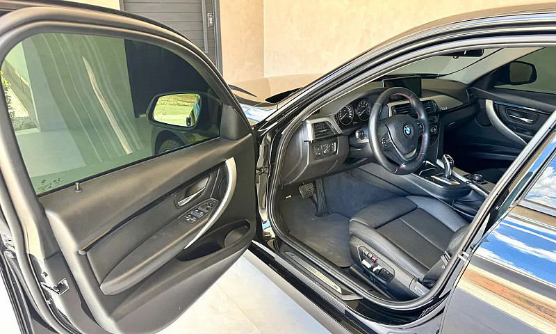 Bmw 320I A Modern/Sp...
