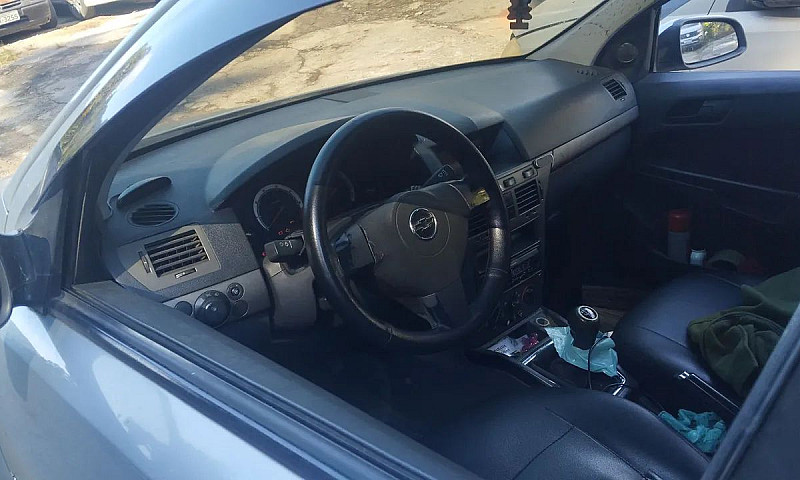 Chevrolet Vectra Exp...