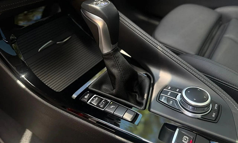 Bmw X1 Sdrive 20I X-...