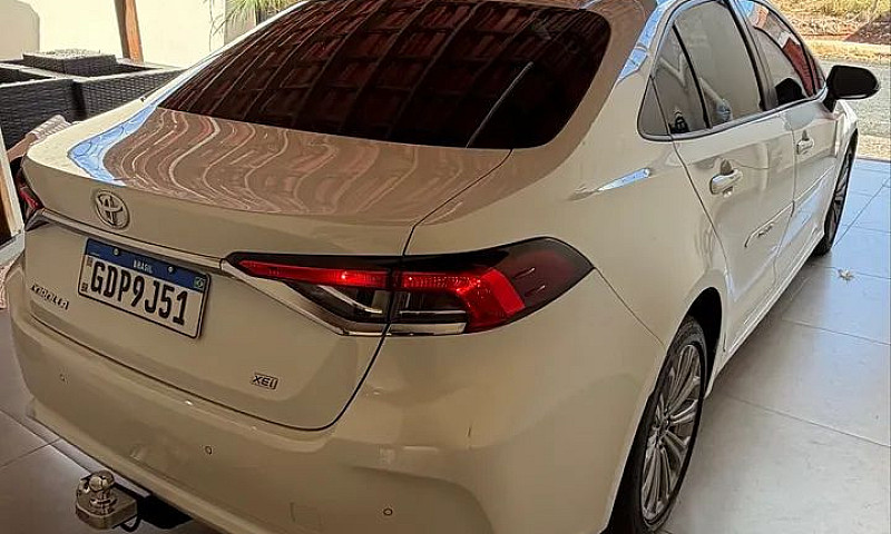 Toyota Corolla Xei 2...
