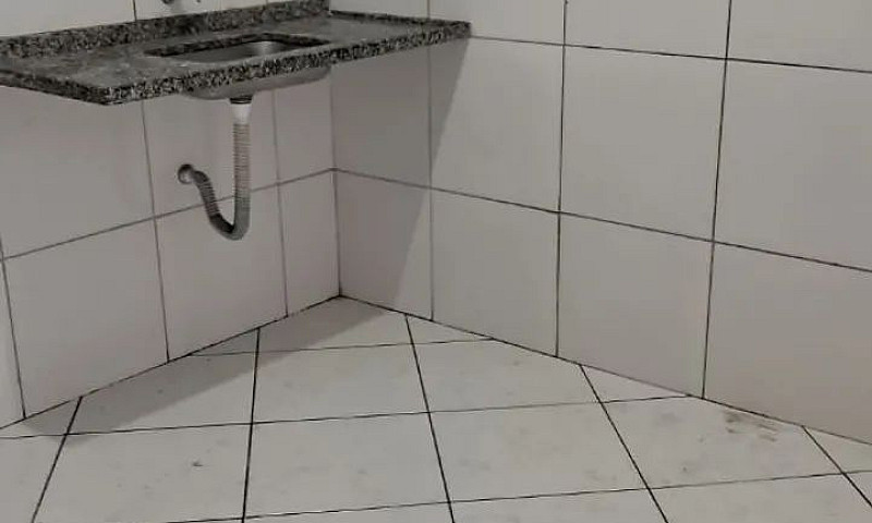 Aluga- Se Apartament...