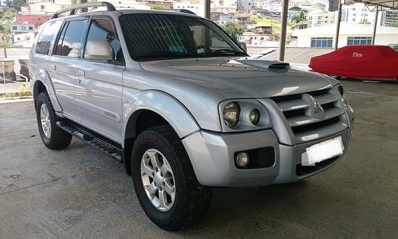 Pajero Sport V6 Flex...