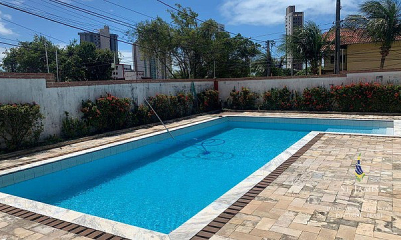 Casa Com 3 Dormitóri...